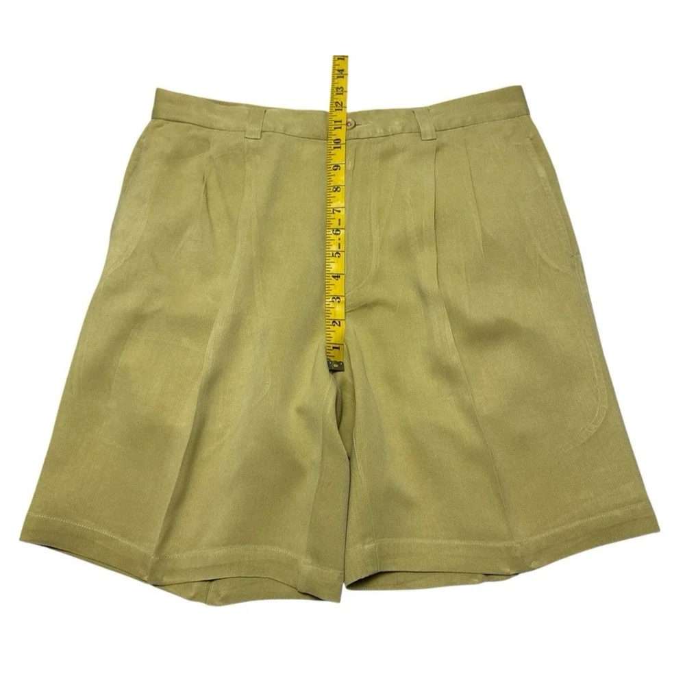 Tommy Bahama Men's 100% Silk Pleated Shorts – Mustard Yellow,‎ Size 33